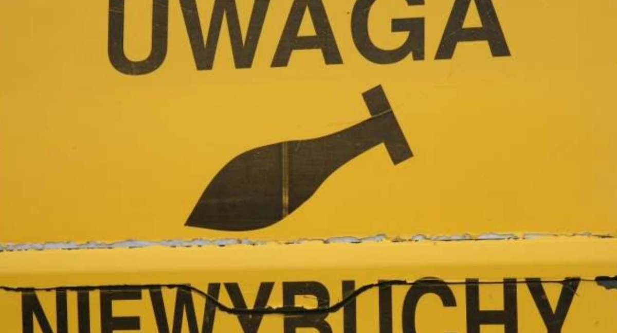 Z Kaszëb, Neùtralizacjô niewëbùchów Gduńsczi Hôwindze - zdjęcie, fotografia