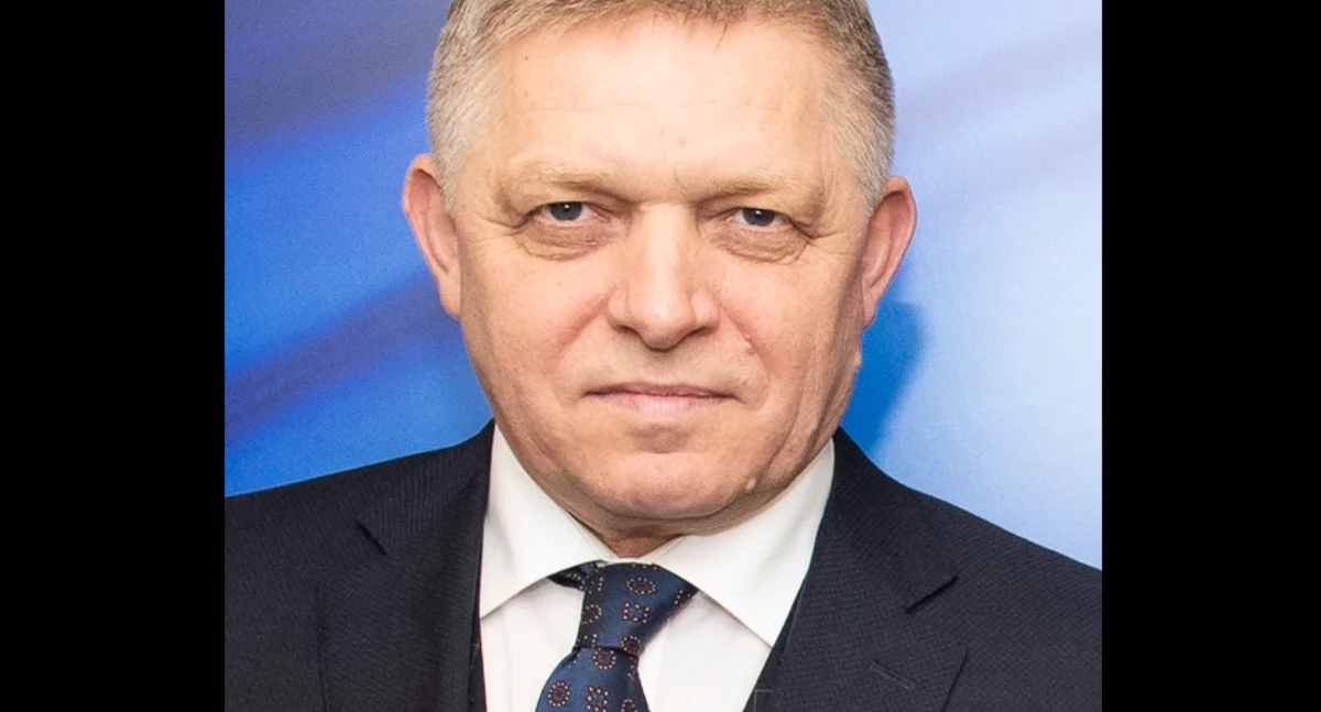 Róbert Fico. https://pl.wikipedia.org/wiki/Robert_Fico#/media/Plik:Robert_Fico,_Nov_2023.jpg