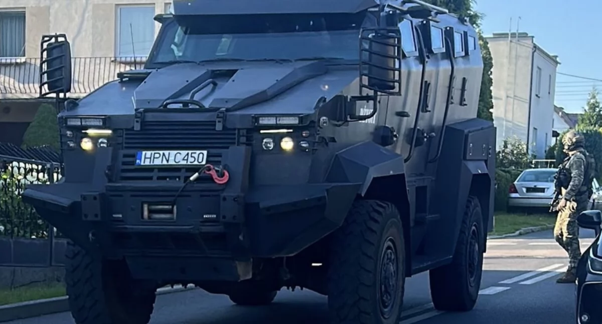 Pòzdrzatkòwi òdjimk. Zdrzódło: https://pomorska.policja.gov.pl/