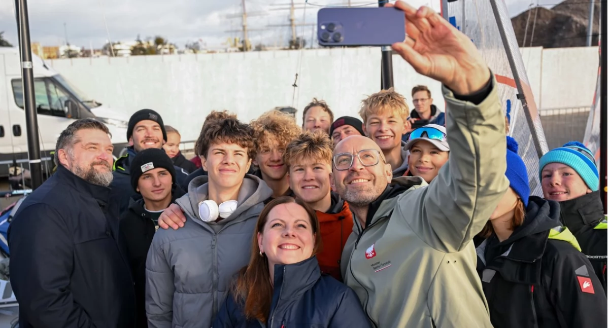 Òdj. Min. Spòrtu i Turisticzi. Prasowé mat.