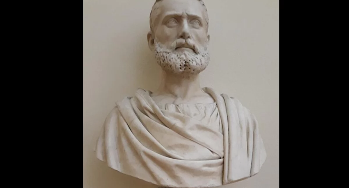 Imaginary likeness of Vitruvius (19th-century bust by Giacomo Grigolli). Òdj. Mikceo; zdrzódło: https://pl.wikipedia.org/wiki/Witruwiusz#/media/Plik:Busto_di_Vitruvio.jpg