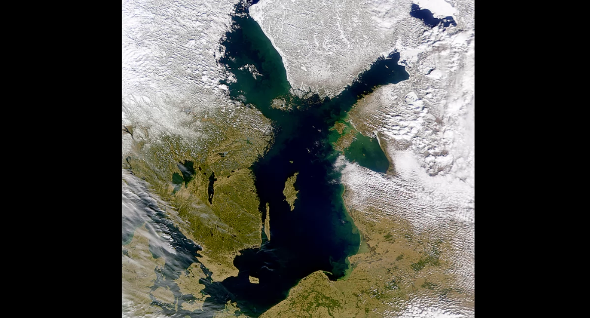 Bôłt w 2020 r. Satelitarny òdj. SeaWiFS Project, NASA/Goddard Space Flight Center, and ORBIMAGE - https://visibleearth.nasa.gov/view.php?id=53983 → png