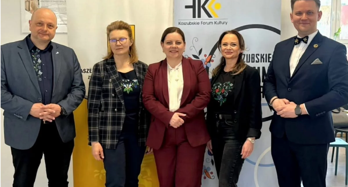 Òdj. https://kaszubskieforumkultury.pl/