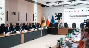 Pòdpiselë pòrozmienié ò ùsadzenim industriowò-technologiczny conë w Wòjanowie