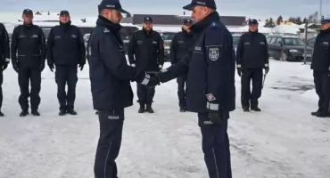 Awans dlô całégò pòsterunkù