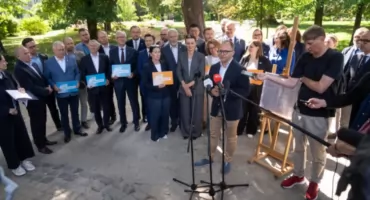 Metropòlitarny ùstôw dlô Pòmòrzégò pòdpisóny